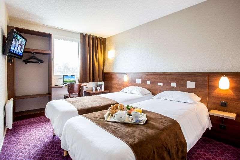 Brit Hotel Rennes Le Castel Room photo