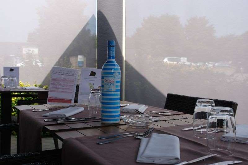 Brit Hotel Rennes Le Castel Restaurant photo
